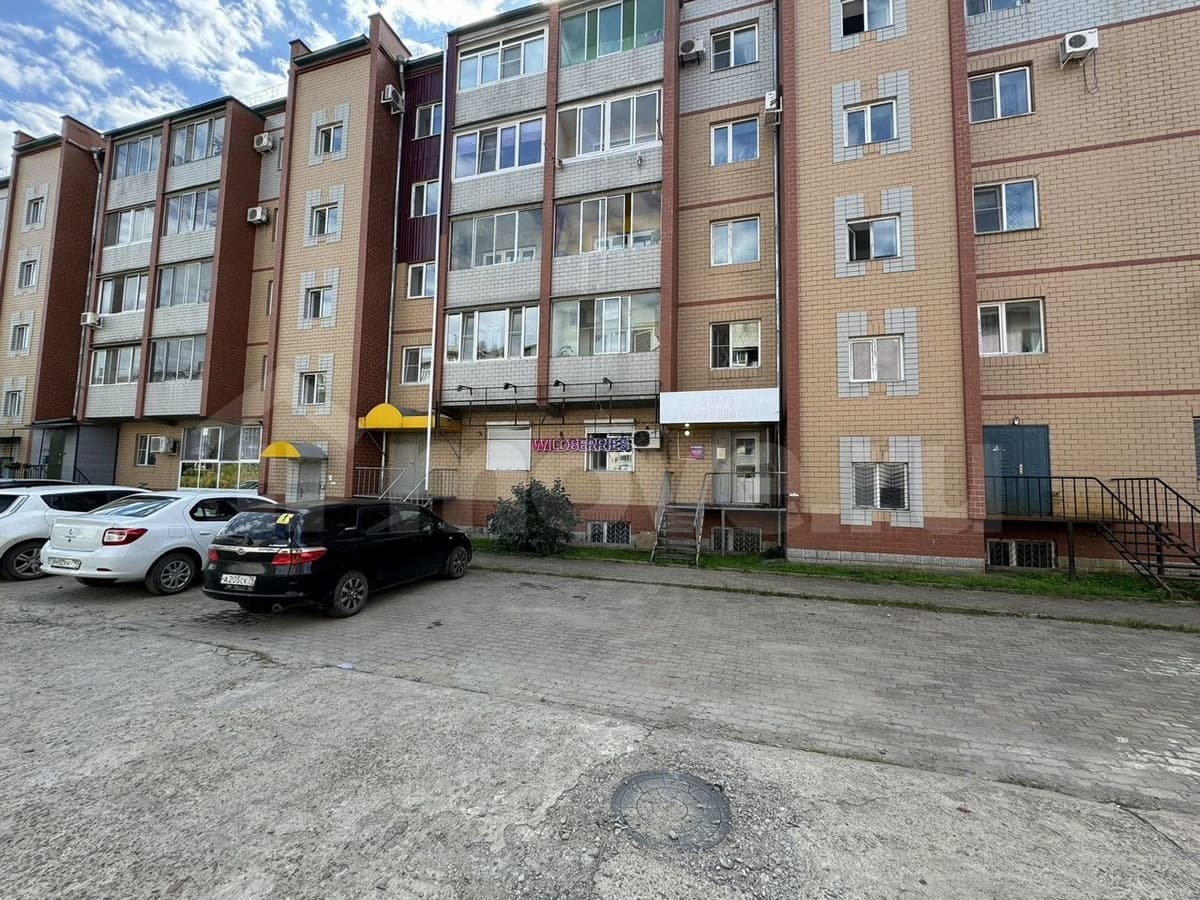 торговое помещение, 122.4 м²