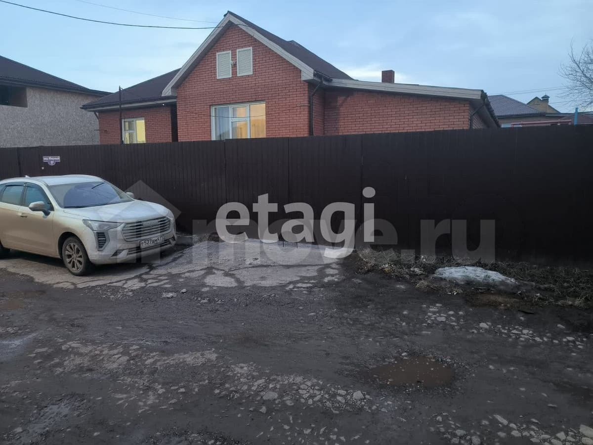 дом, 140 м², 6.7 сотки