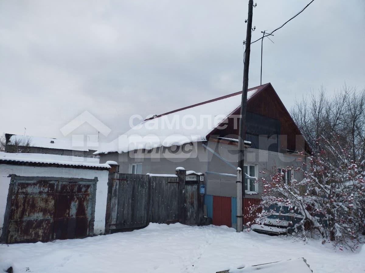 дом, 100 м², 12 соток