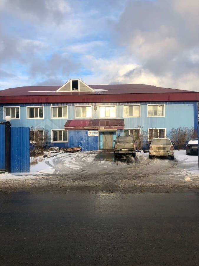 нежилое здание, 1409.4 м²