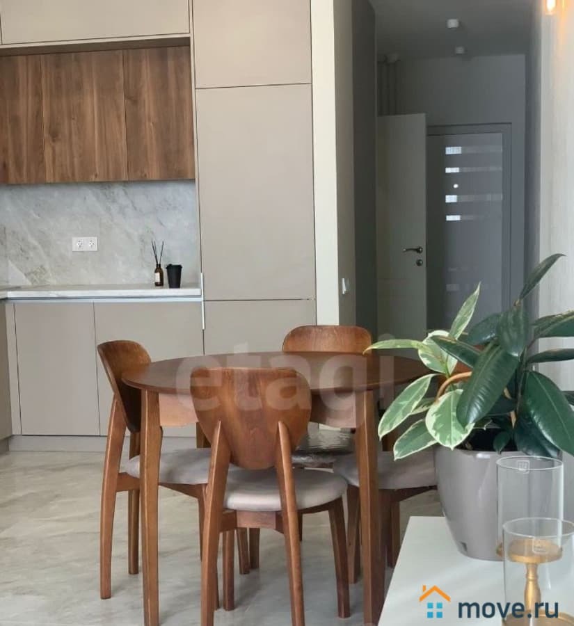 3-комн. квартира, 75 м²