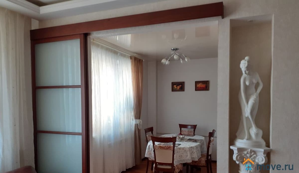 3-комн. квартира, 100 м²