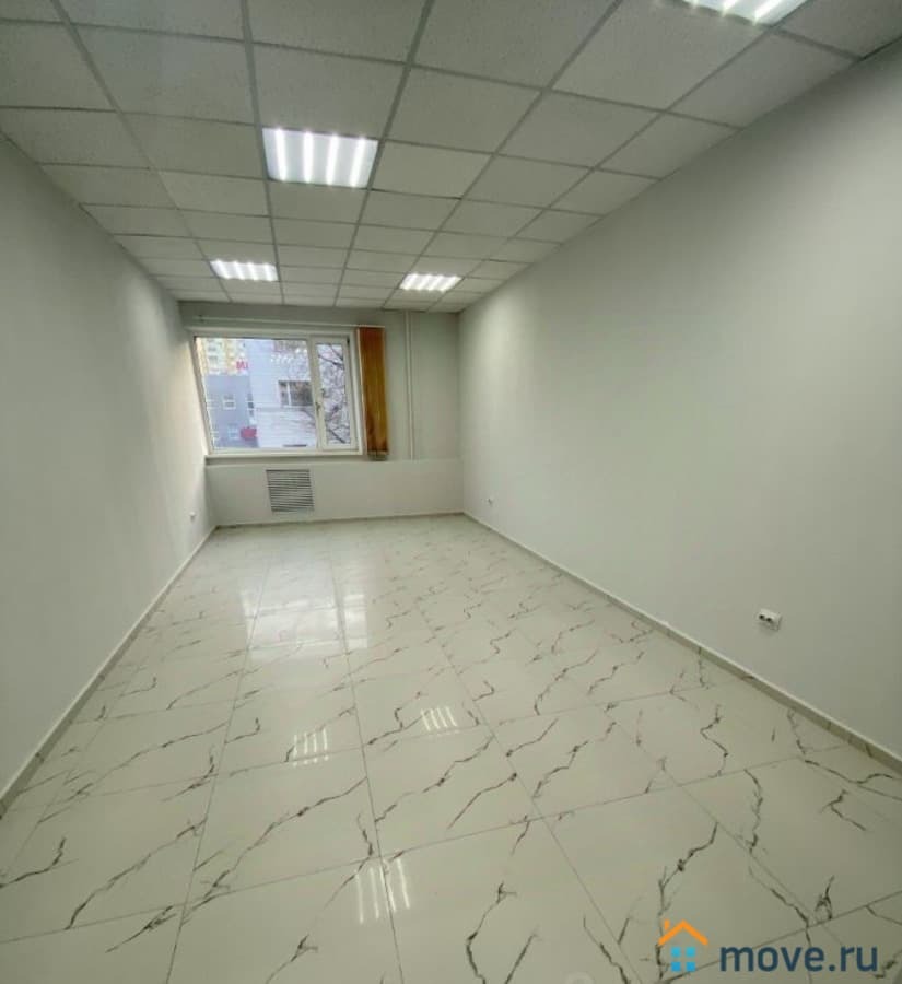 офис, 22.8 м²