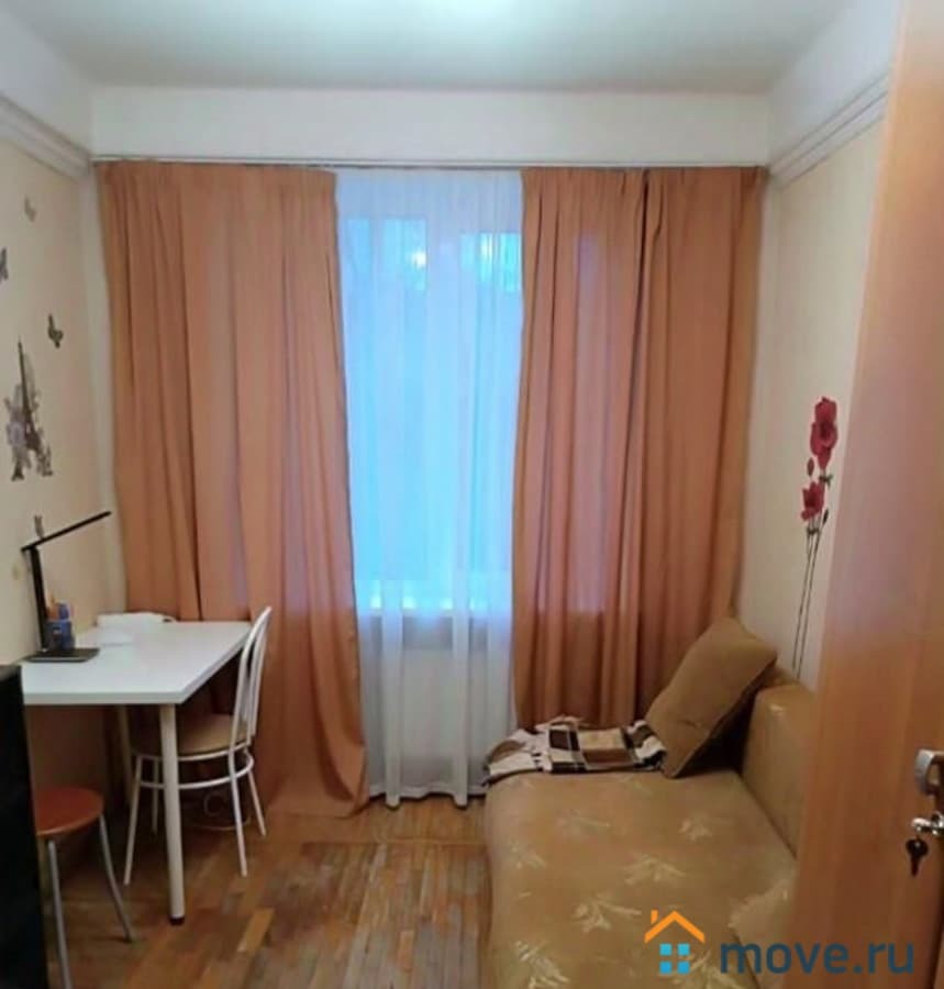 комната, 52 м²