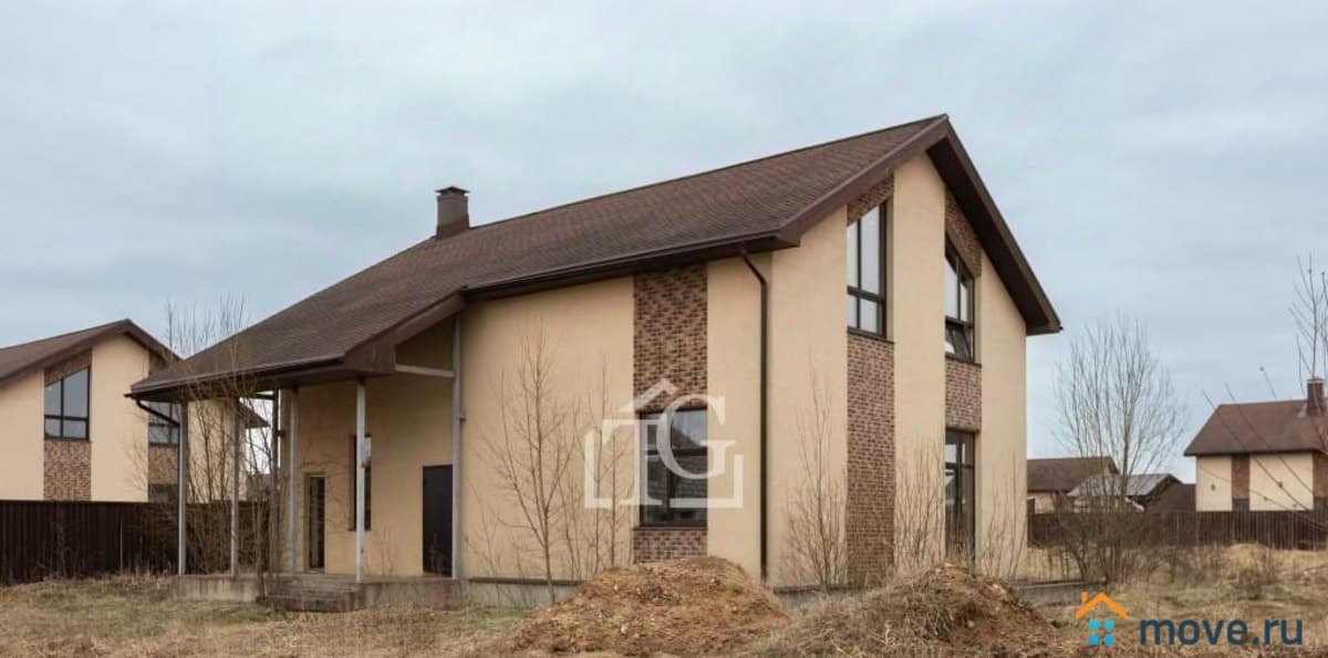 дом, 250 м², 12 соток