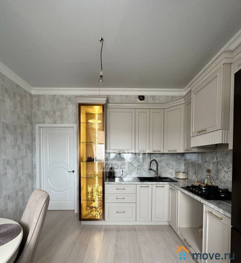 2-комн. квартира, 85 м²