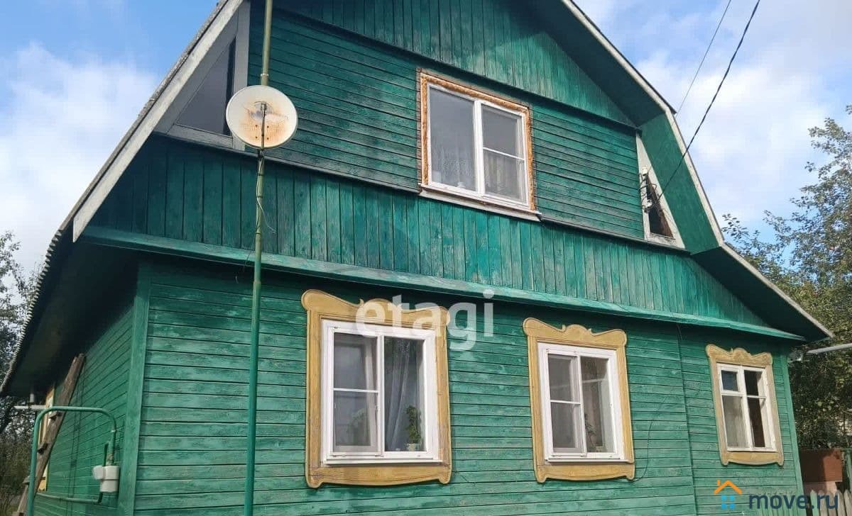 дом, 135 м², 15 соток