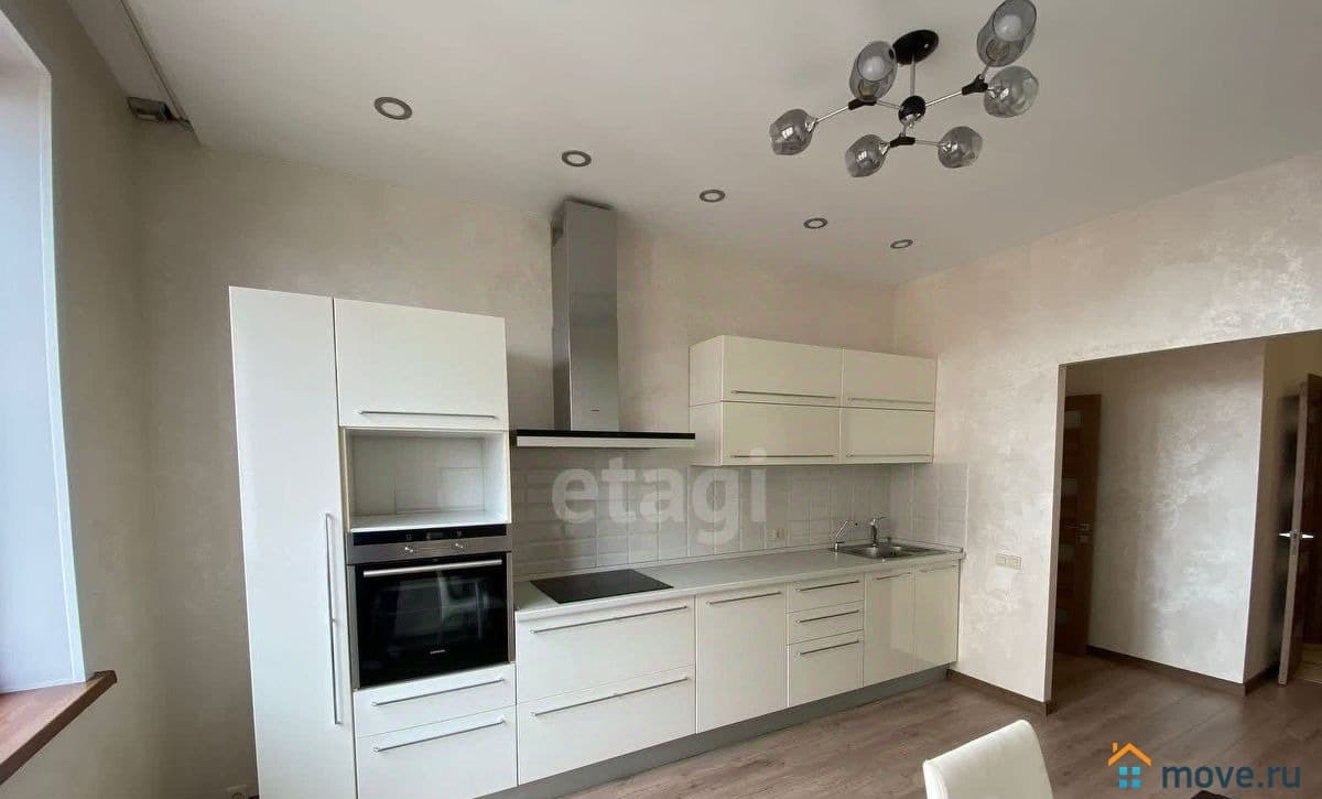 3-комн. квартира, 74.8 м²