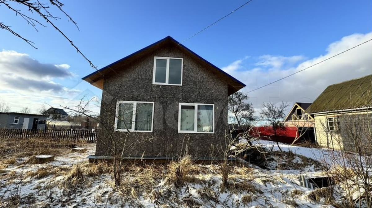 дача, 70 м², 6 соток