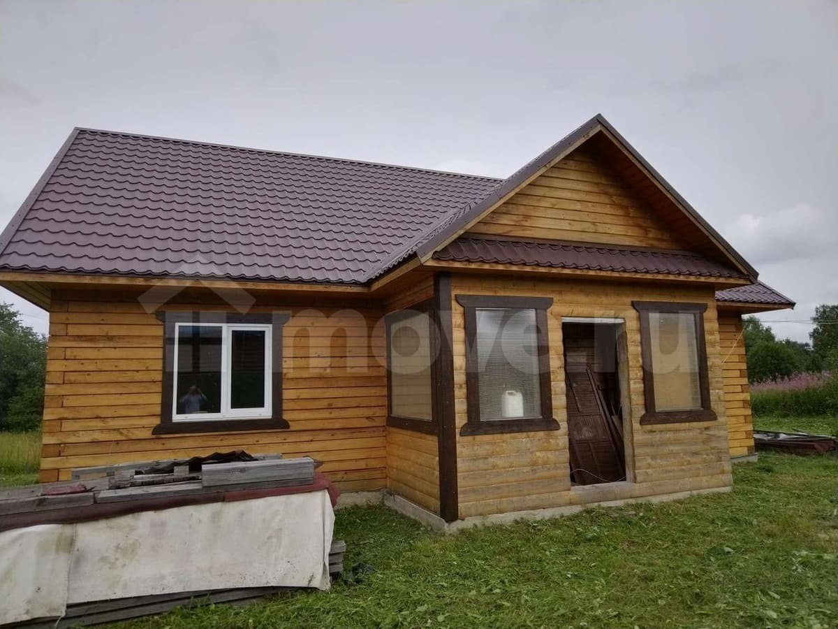 дом, 156 м², 13 соток