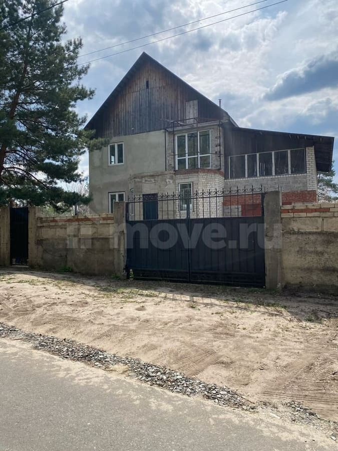 дом, 168.2 м², 21 сотка