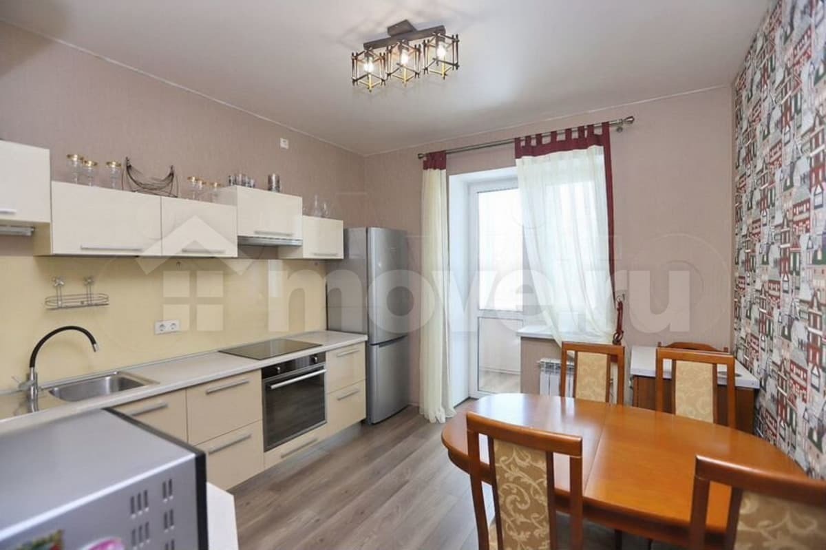 2-комн. квартира, 82.2 м²