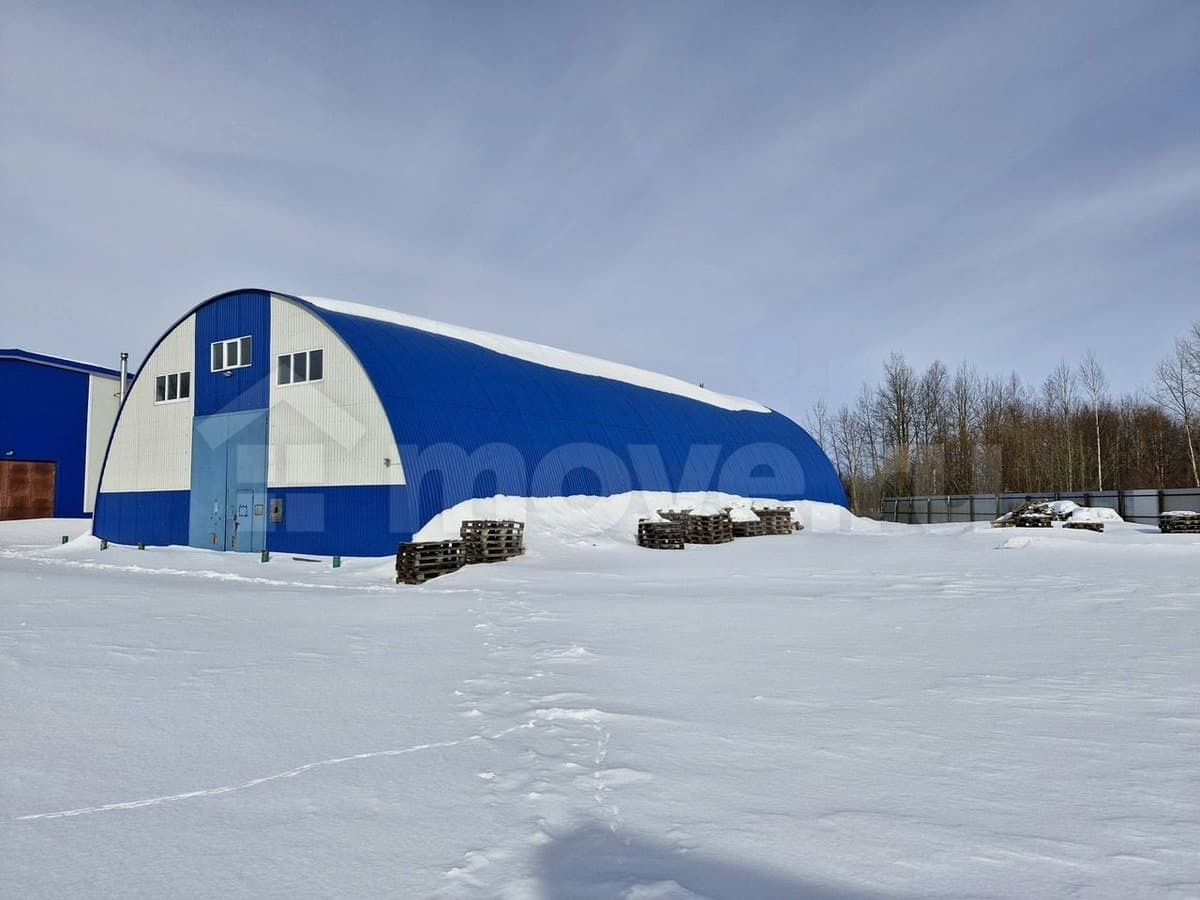 свободного назначения, 735 м²