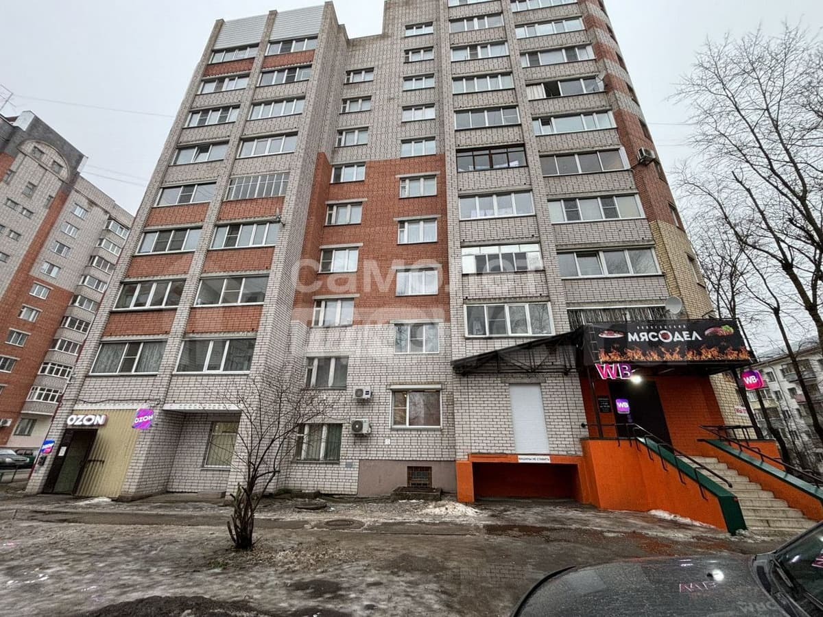 торговое помещение, 82 м²