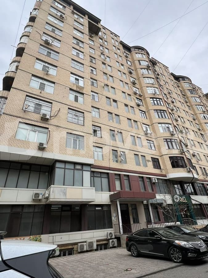 студия, 100 м²