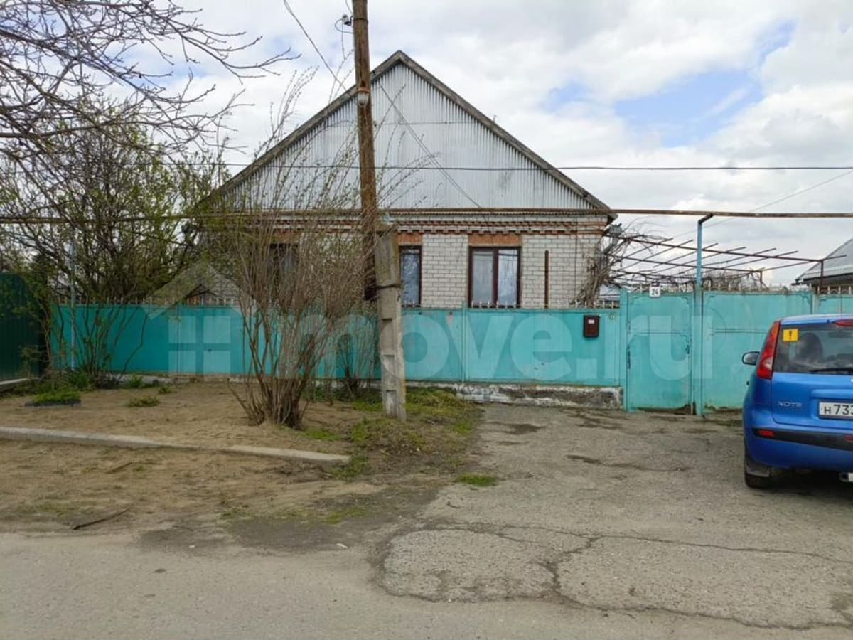 дом, 140 м², 9 соток