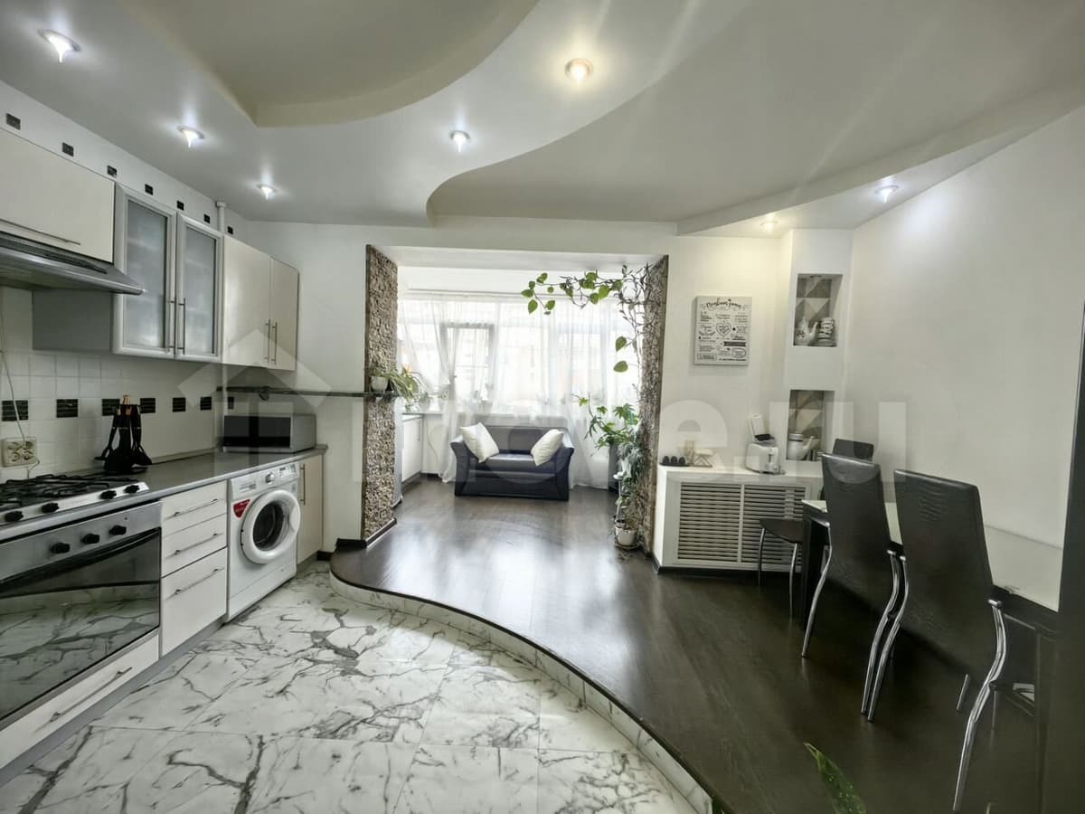 2-комн. квартира, 78.5 м²