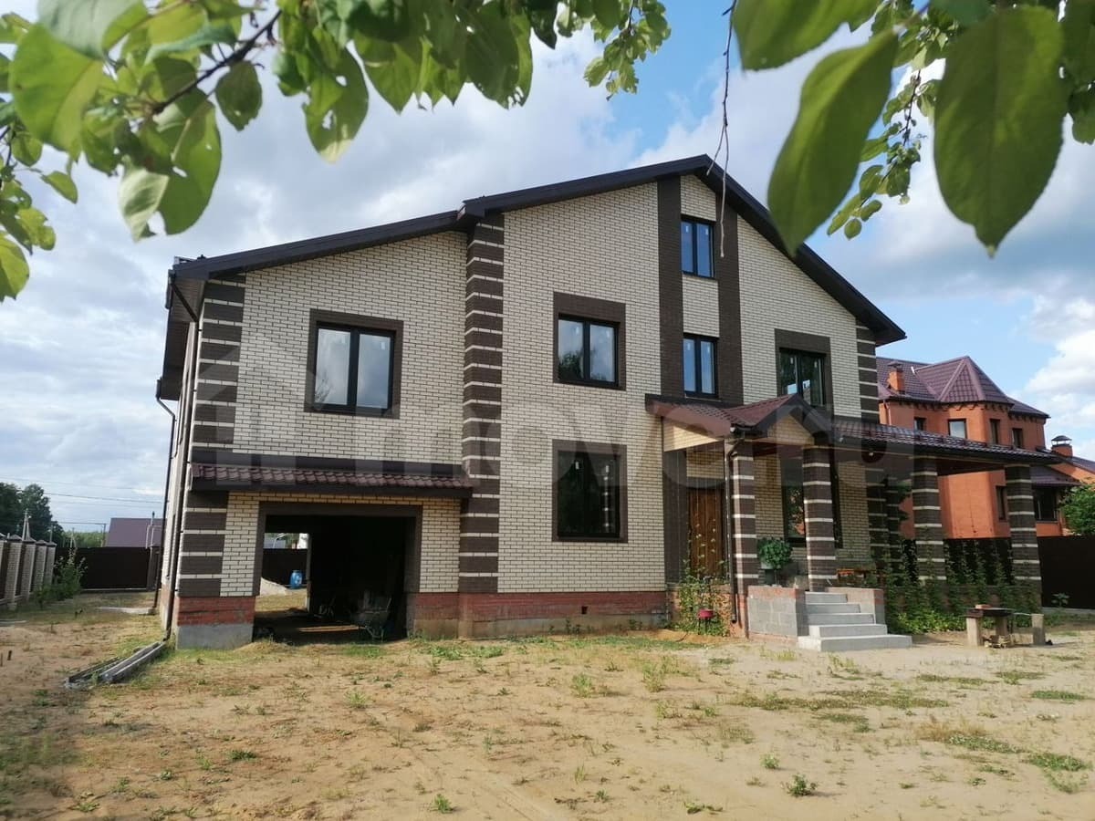 коттедж, 332.8 м², 15 соток