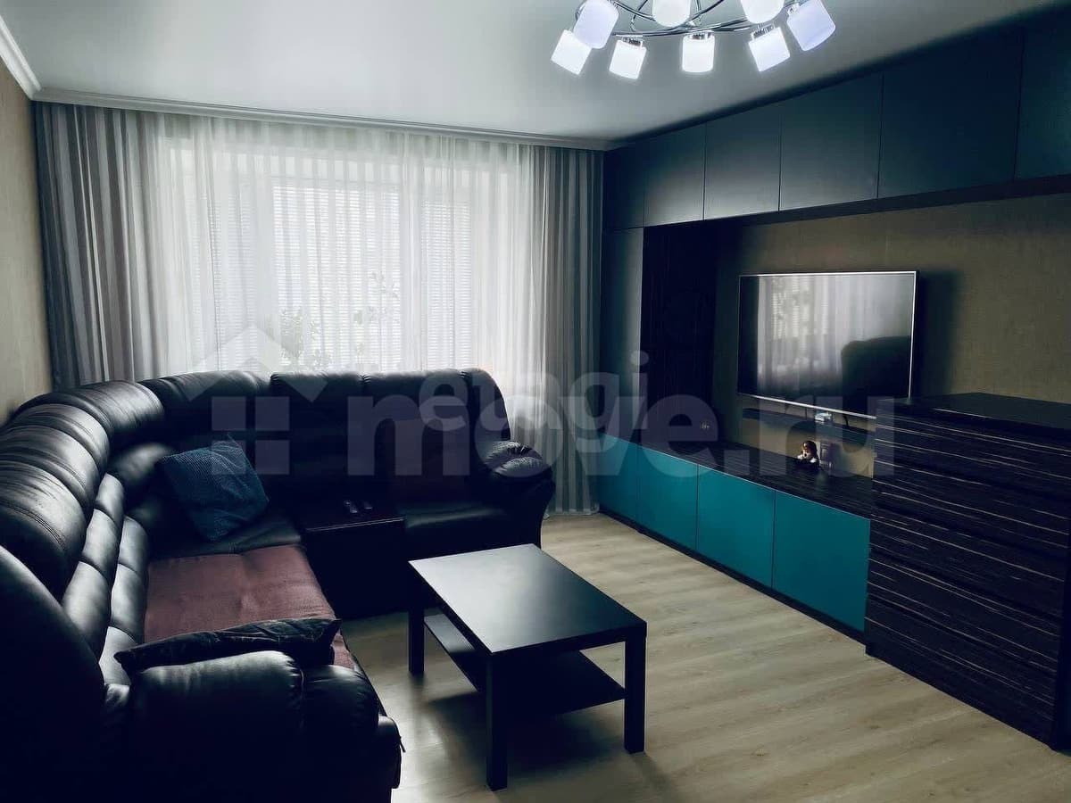 3-комн. квартира, 76.7 м²