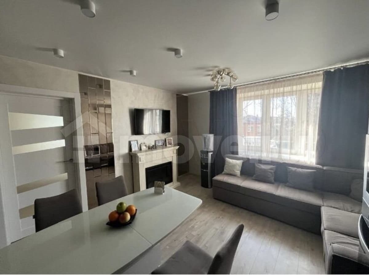 2-комн. квартира, 674 м²