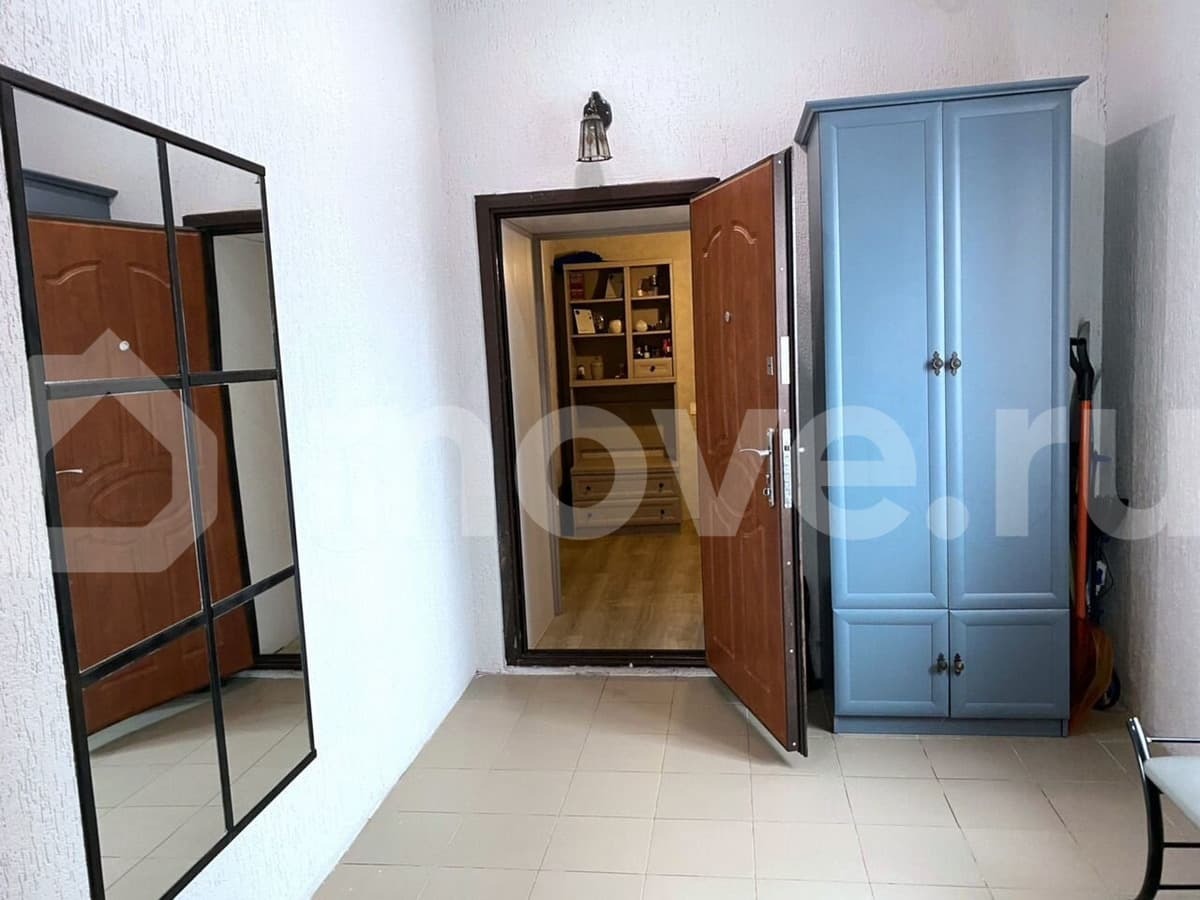 дом, 240 м², 7 соток