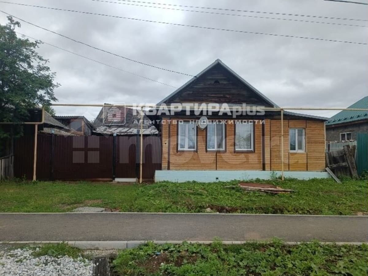 дом, 49 м², 10 соток