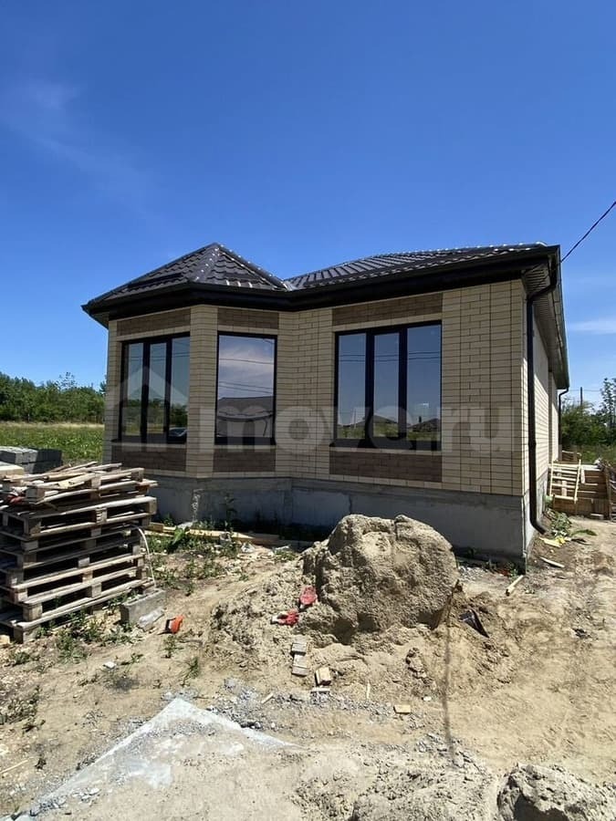 дом, 120 м², 5 соток