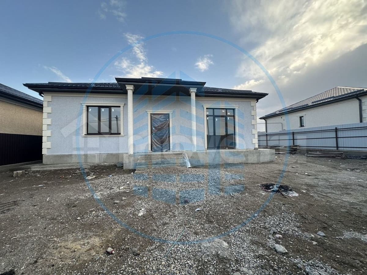 дом, 128.4 м², 4 сотки