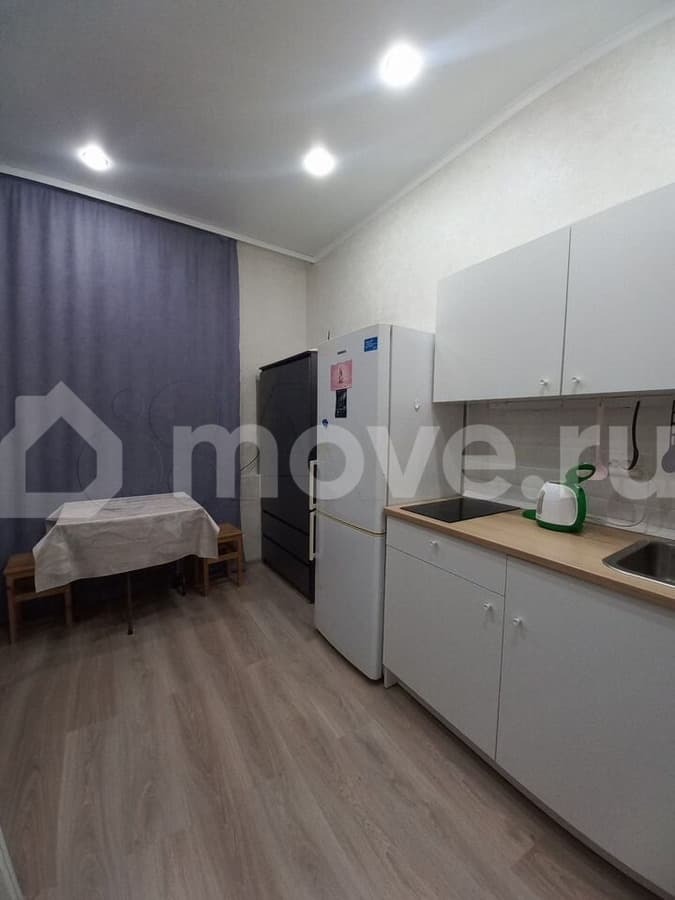 студия, 13.7 м²