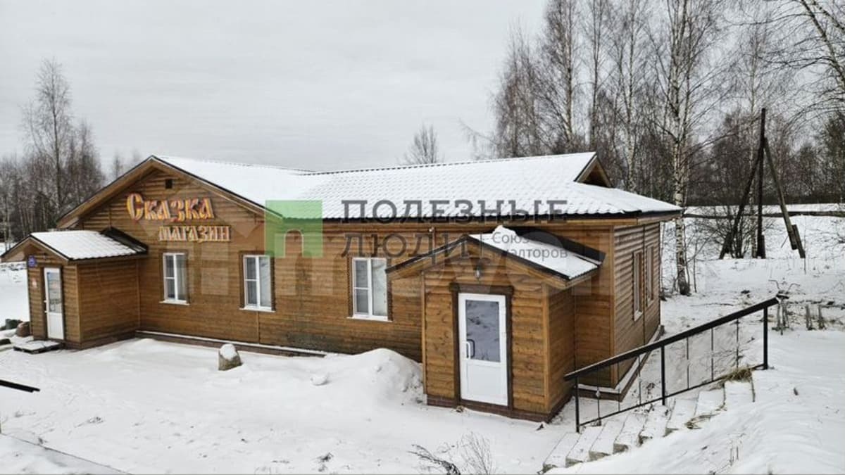 нежилое здание, 110 м²