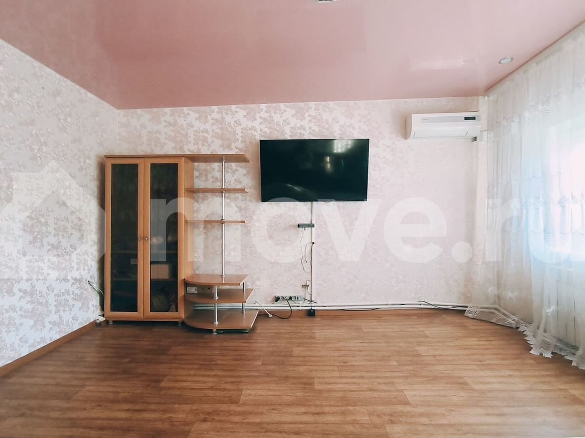 дом, 96.5 м², 6 соток