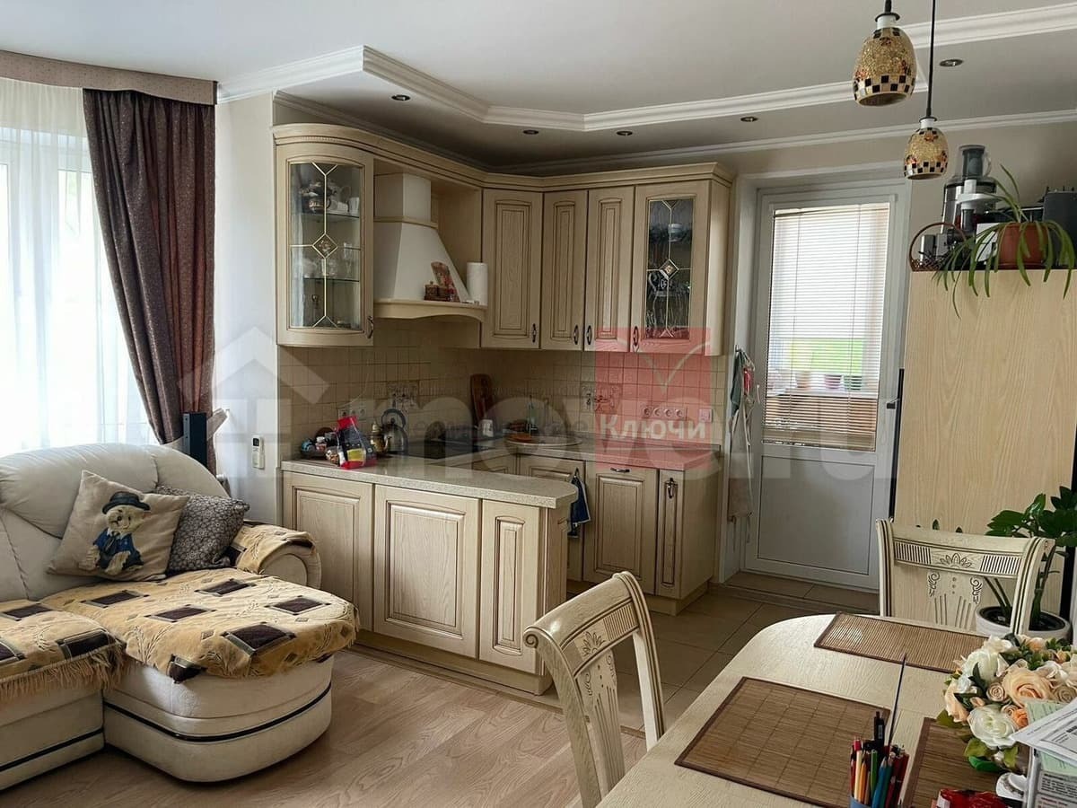 3-комн. квартира, 74.3 м²