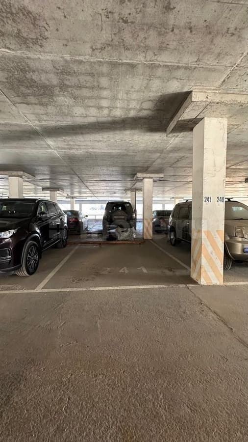 машиноместо, 16 м²